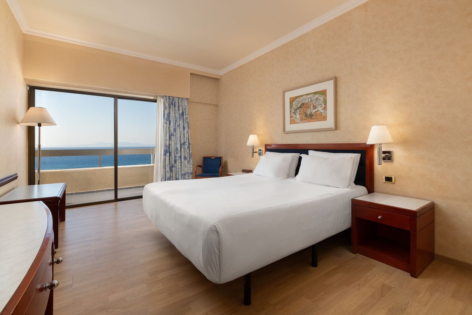 Standard Room - Sea View 002